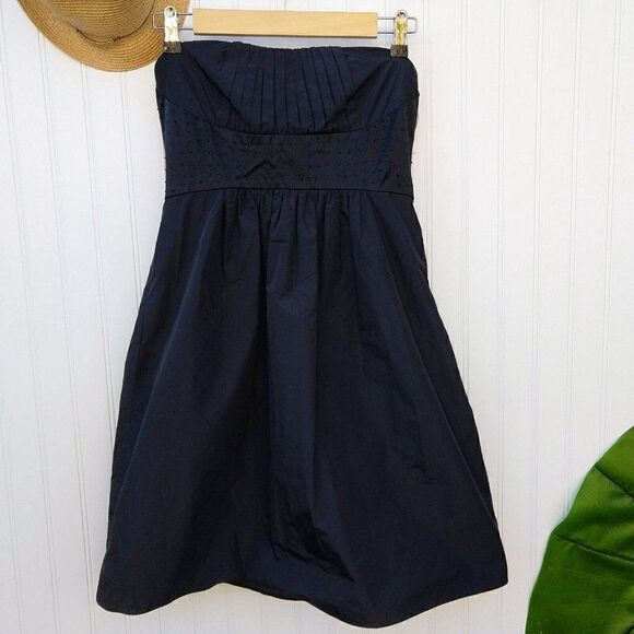 Vintage Y2K BCBG Max Azria Little Black Dress Size S Strapless Pockets Fit Flare - Picture 2 of 10